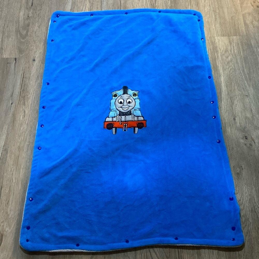 Small convertible travel blanket/pillow cover